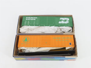 LOT of 7 HO Scale Roundhouse Kits BN/NKP/TS/B&O/CN/MEC Railroad Box Cars