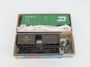 LOT of 7 HO Scale Roundhouse Kits BN/NKP/TS/B&O/CN/MEC Railroad Box Cars