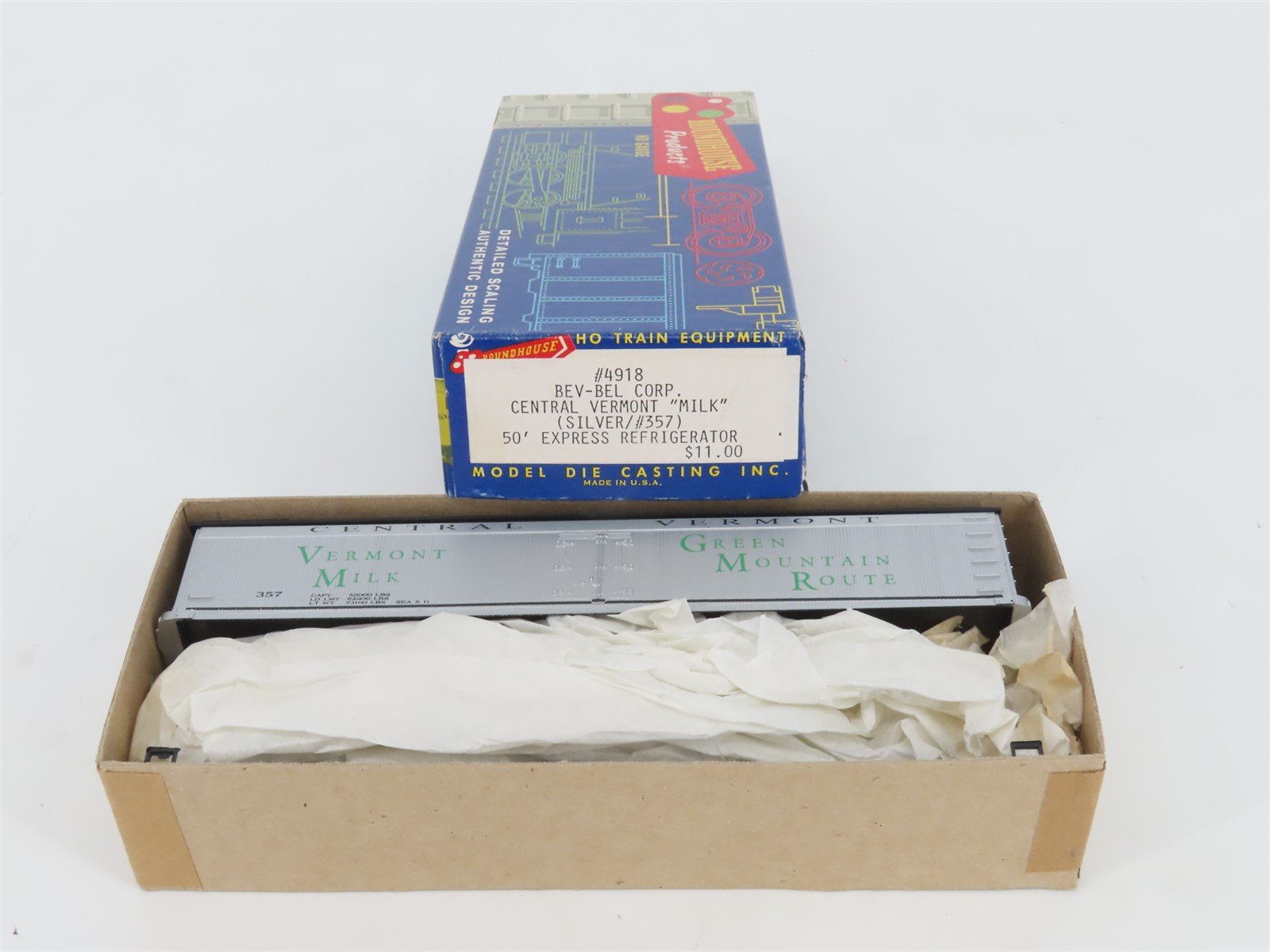 HO Scale Roundhouse Bev-Bel Kit #4918 CV Central Vermont Milk 50' Reefer #357