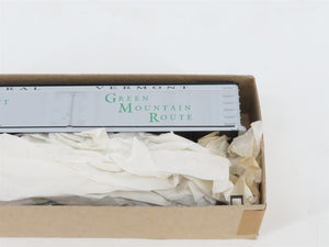 HO Scale Roundhouse Bev-Bel Kit #4918 CV Central Vermont Milk 50' Reefer #357