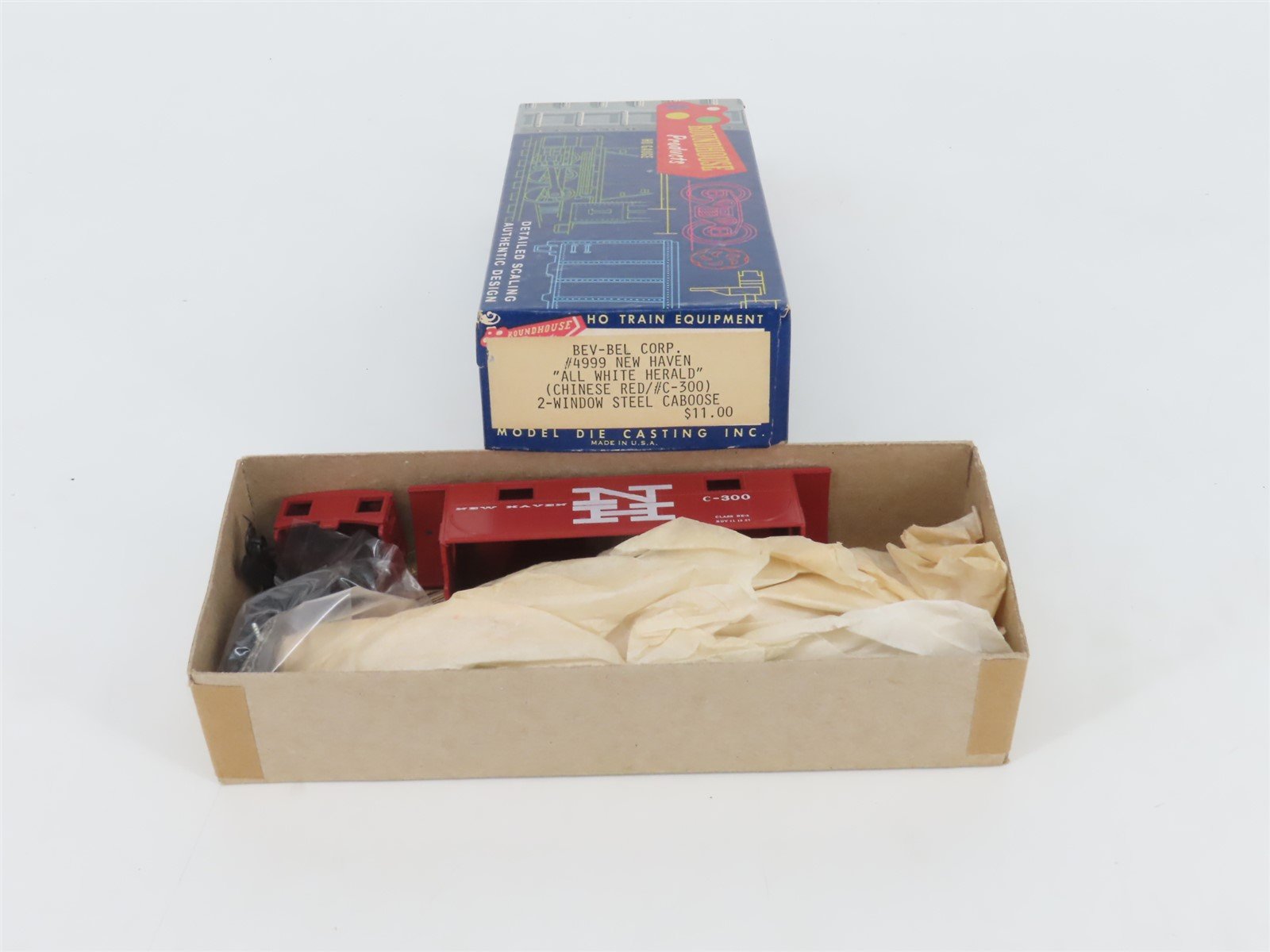 HO Scale Roundhouse Bev-Bel Kit #4999 NH New Haven Railroad Steel Caboose #C-300