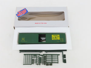 HO Scale Front Range Kit 5023 MEC Maine Central Pine Tree 50' Box Car #9230