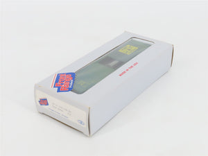 HO Scale Front Range Kit 5023 MEC Maine Central Pine Tree 50' Box Car #9230