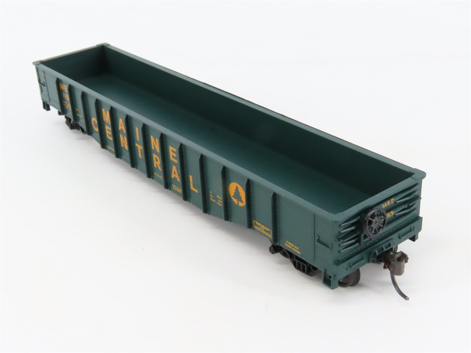 HO Scale Athearn Bev-Bel #1345-1 MEC Pine Tree 50' Open Gondola #1153 - BUILT
