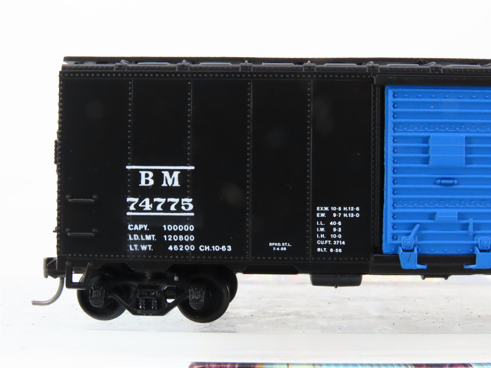 HO Scale Athearn Bev-Bel #1148-4 BM Boston & Maine 40' Box Car #74775 - BUILT