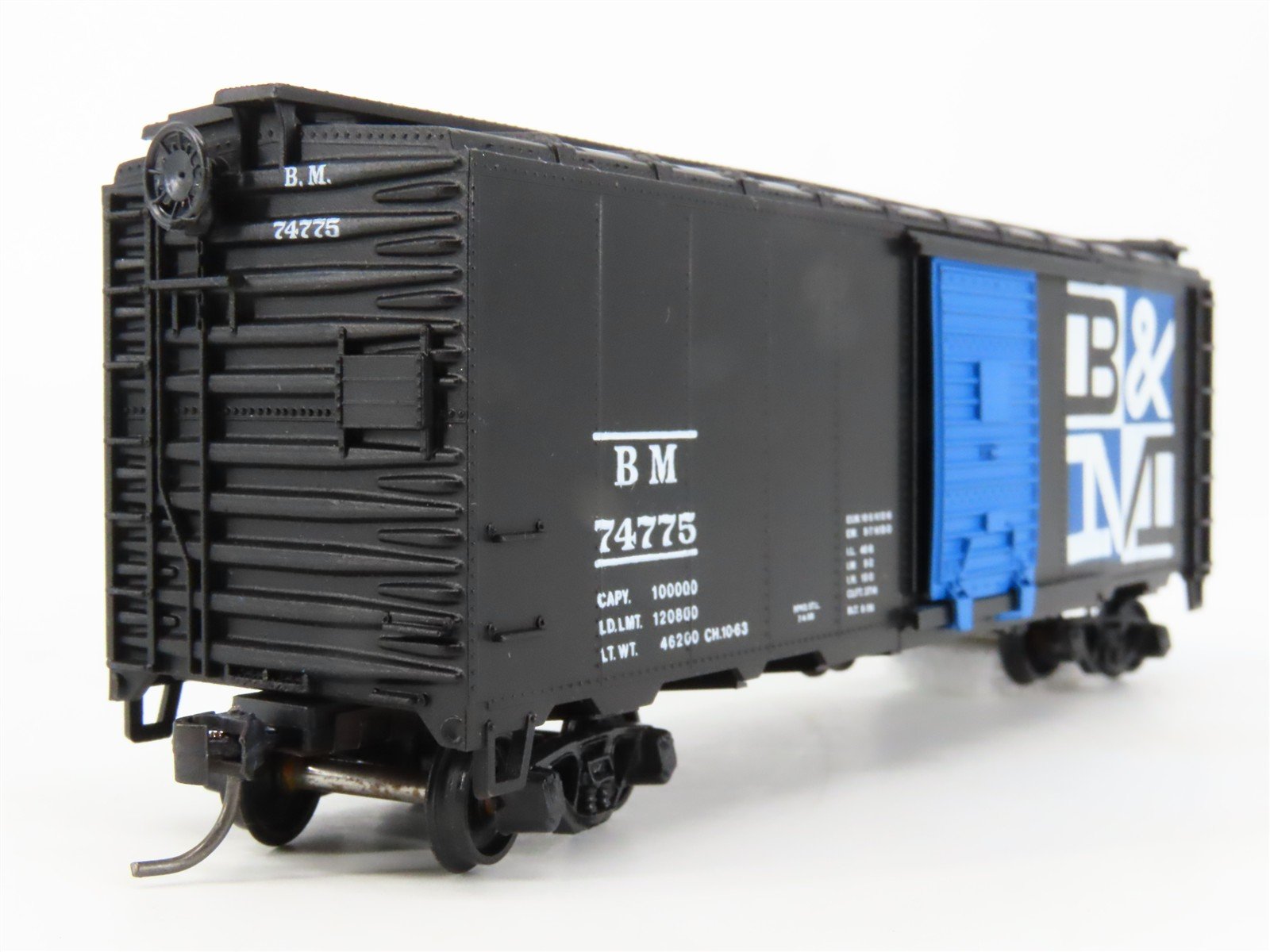 HO Scale Athearn Bev-Bel #1148-4 BM Boston & Maine 40' Box Car #74775 - BUILT