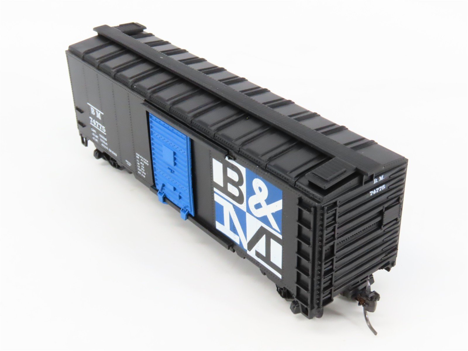 HO Scale Athearn Bev-Bel #1148-4 BM Boston & Maine 40' Box Car #74775 - BUILT