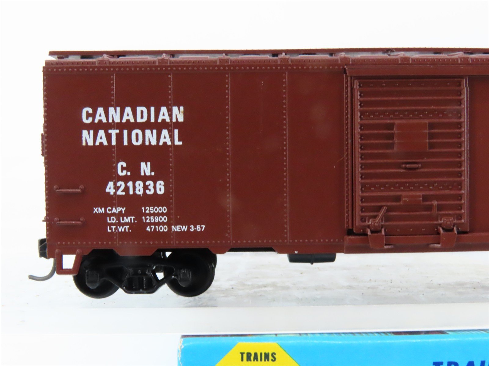 HO Scale Athearn Bev-Bel #315-2 CN Canadian National 40' Box Car #421836 - BUILT
