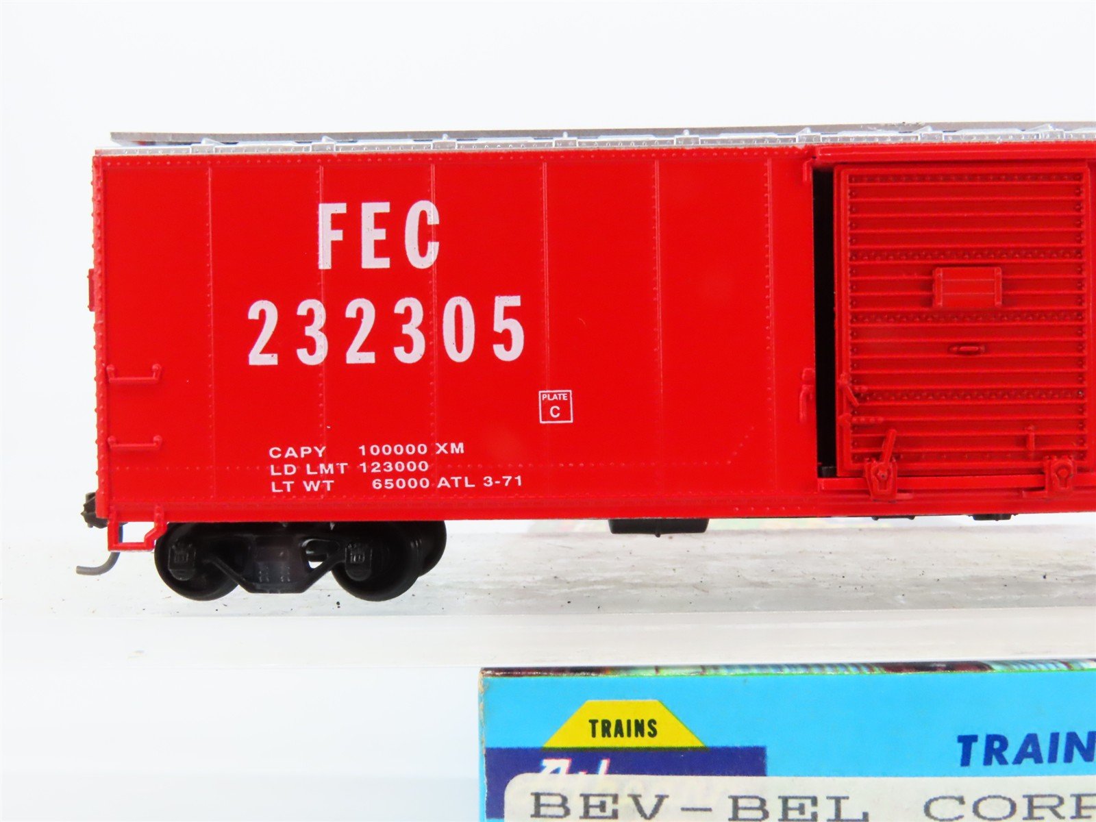 HO Scale Athearn Bev-Bel 2226 FEC Florida East Coast 50' Boxcar #232305 - BUILT