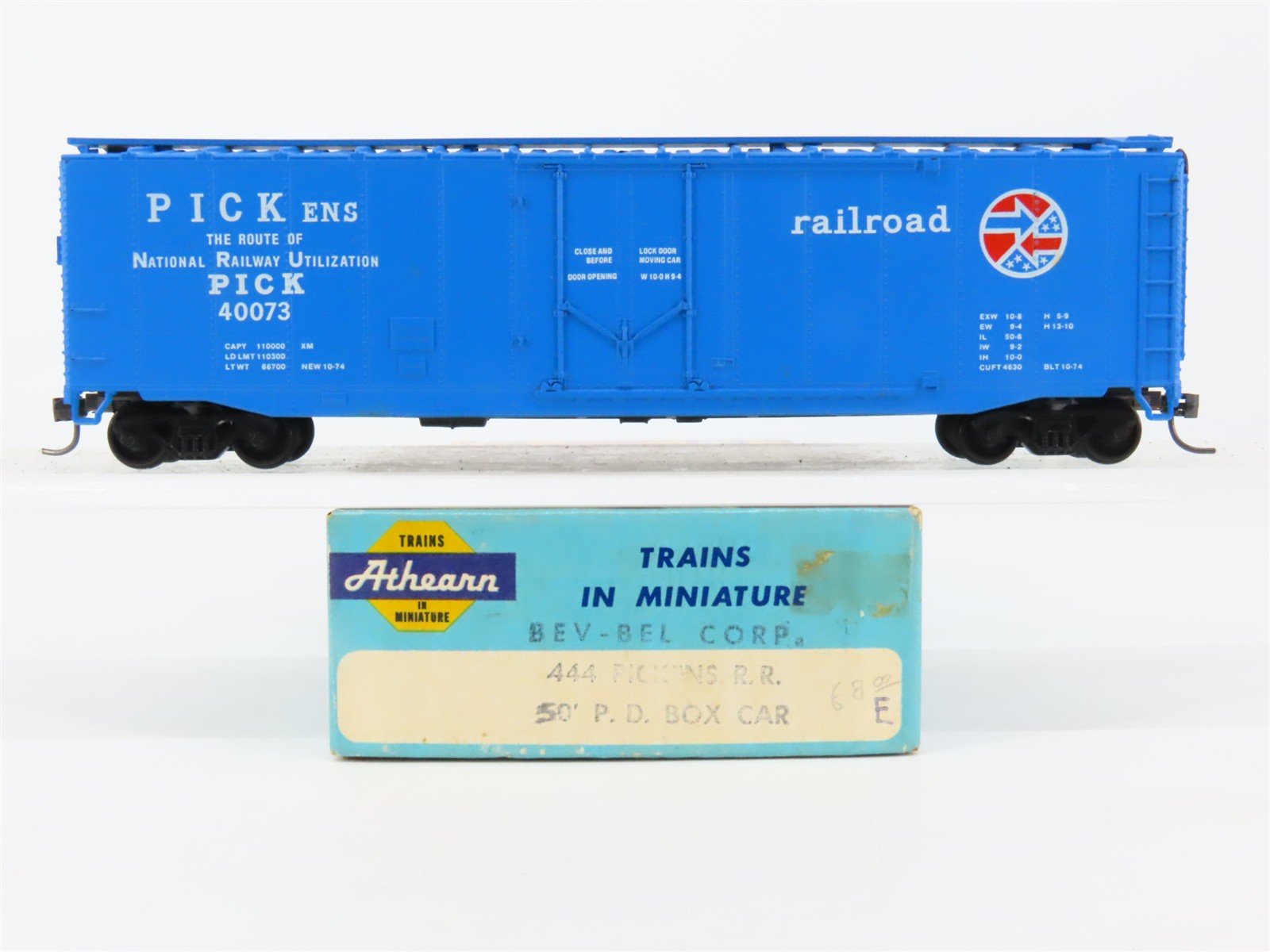 HO Scale Athearn Bev-Bel 444 PICK Pickens 50' Plug Door Box Car #40073 - BUILT