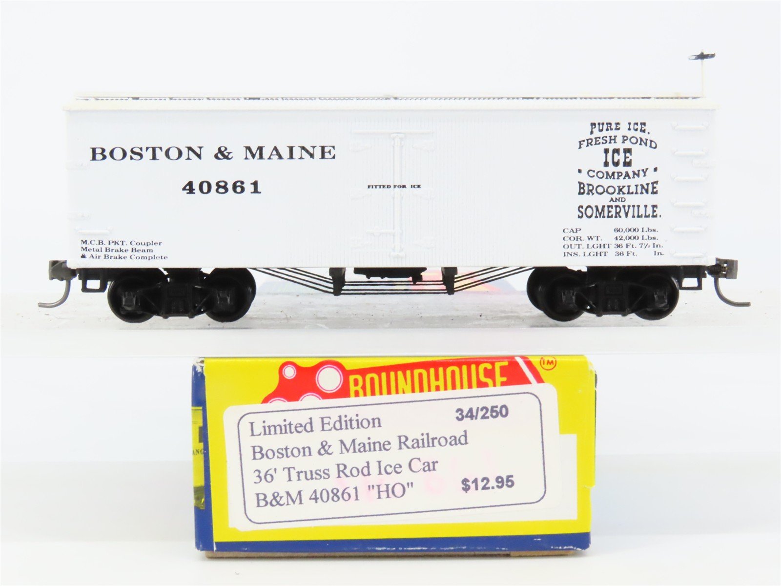 HO Scale Roundhouse LE BM Boston & Maine 36' Truss Rod Ice Car #40861 - BUILT