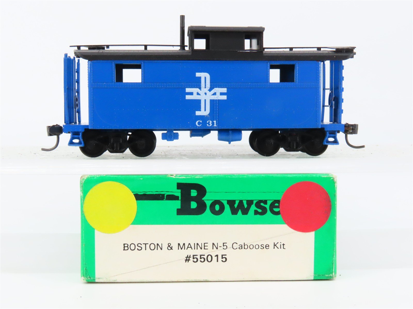 HO Scale Bowser 55015 BM Boston & Maine N-5 Caboose #C31 - BUILT