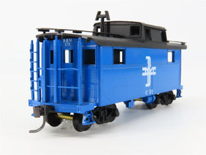 HO Scale Bowser 55015 BM Boston & Maine N-5 Caboose #C31 - BUILT
