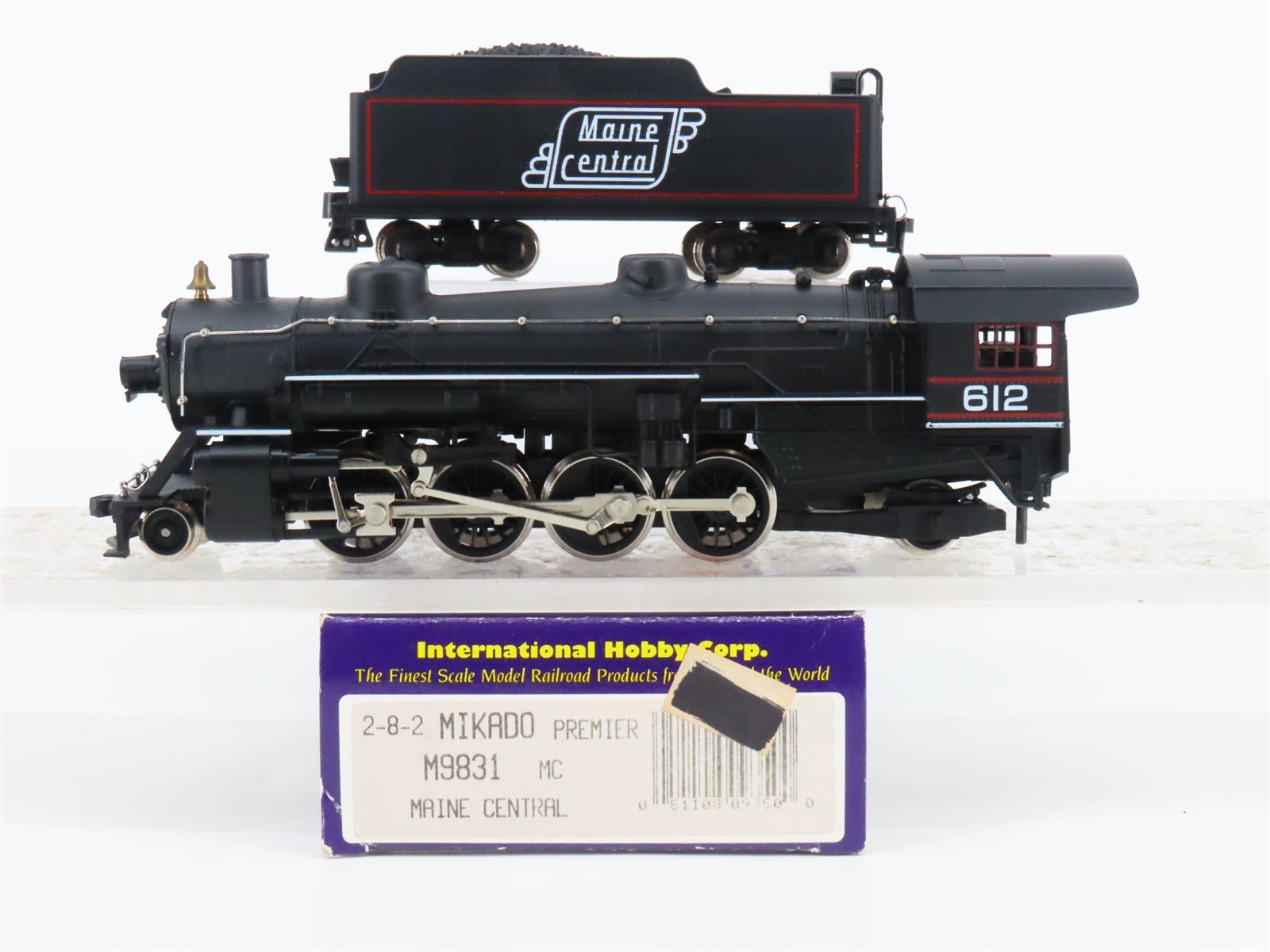 HO Scale IHC M9831 MEC Maine Central 2-8-2 Steam Locomotive #612