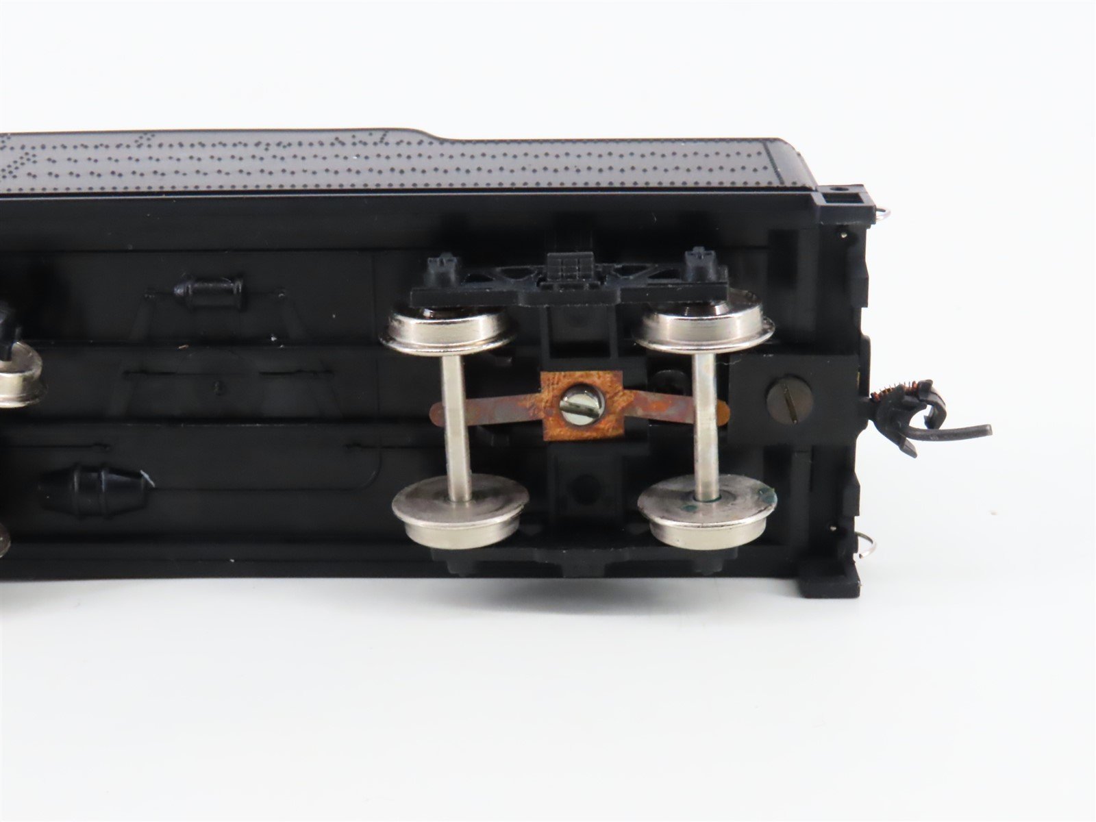 HO Scale IHC M9557 BAR Bangor & Aroostook 2-8-0 Steam Locomotive #170