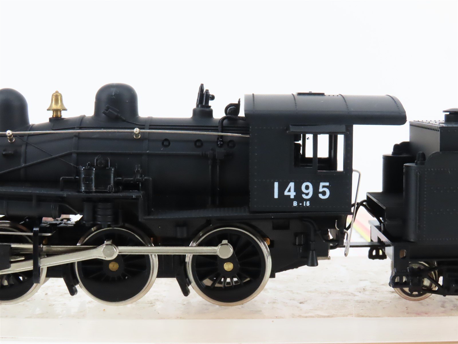 HO Scale IHC M543 B&M Boston & Maine 2-6-0 Steam Locomotive #1495