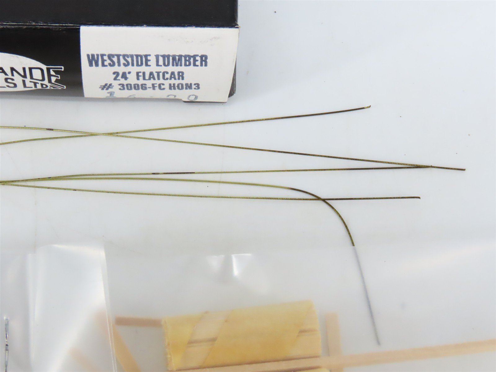 HOn3 Scale Rio Grande Models Kit 3006-FC Westside Lumber 24' Flat Car
