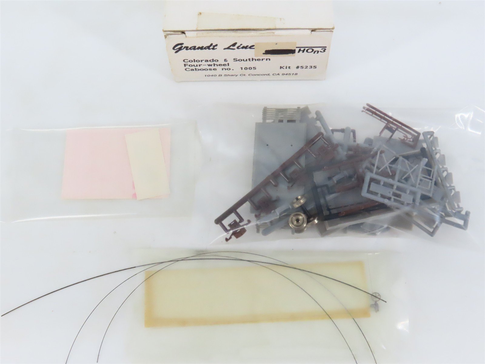HOn3 Scale Grandt Line Kit 5235 C&S Colorado & Southern Four-Wheel Caboose #1005