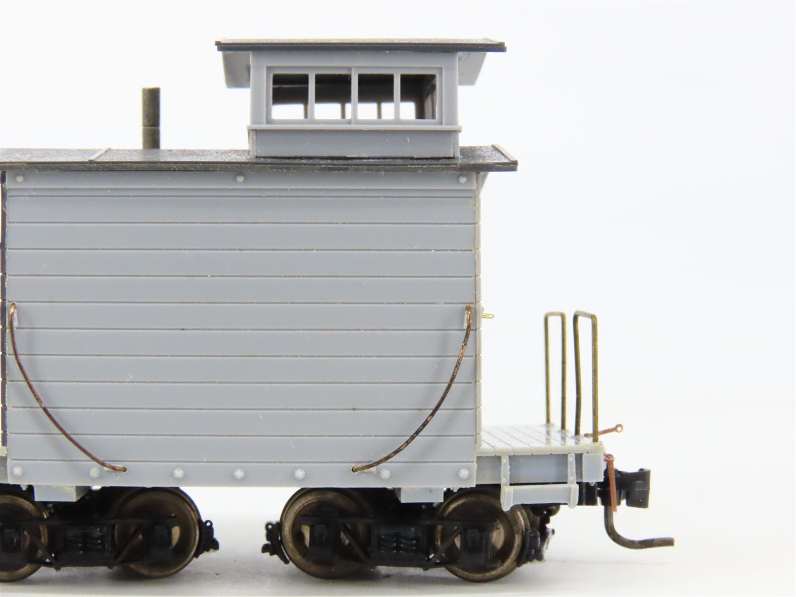 HOn3 Scale Westside Lumber Co. Painted, Unlettered Bobber Caboose