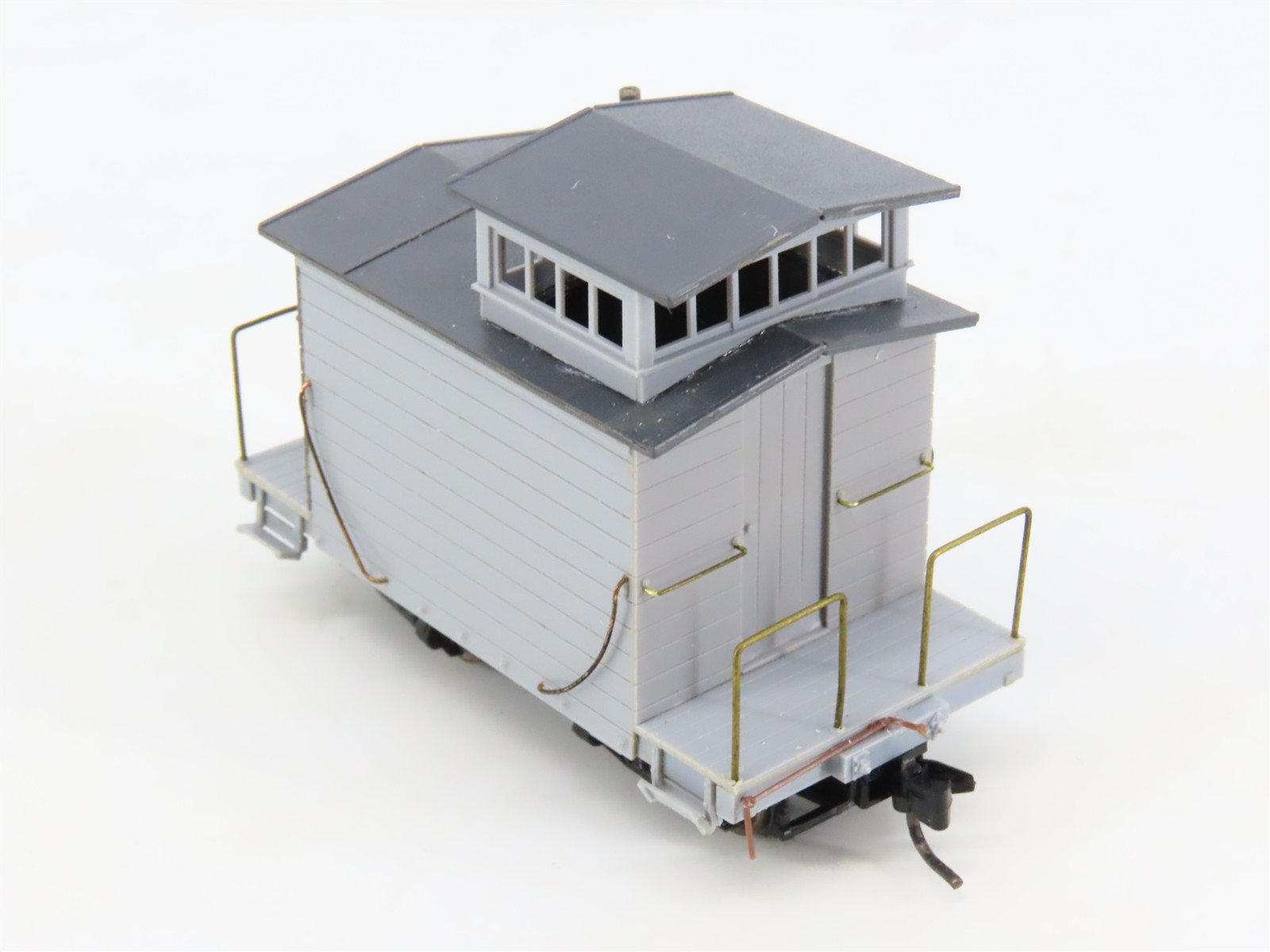 HOn3 Scale Westside Lumber Co. Painted, Unlettered Bobber Caboose