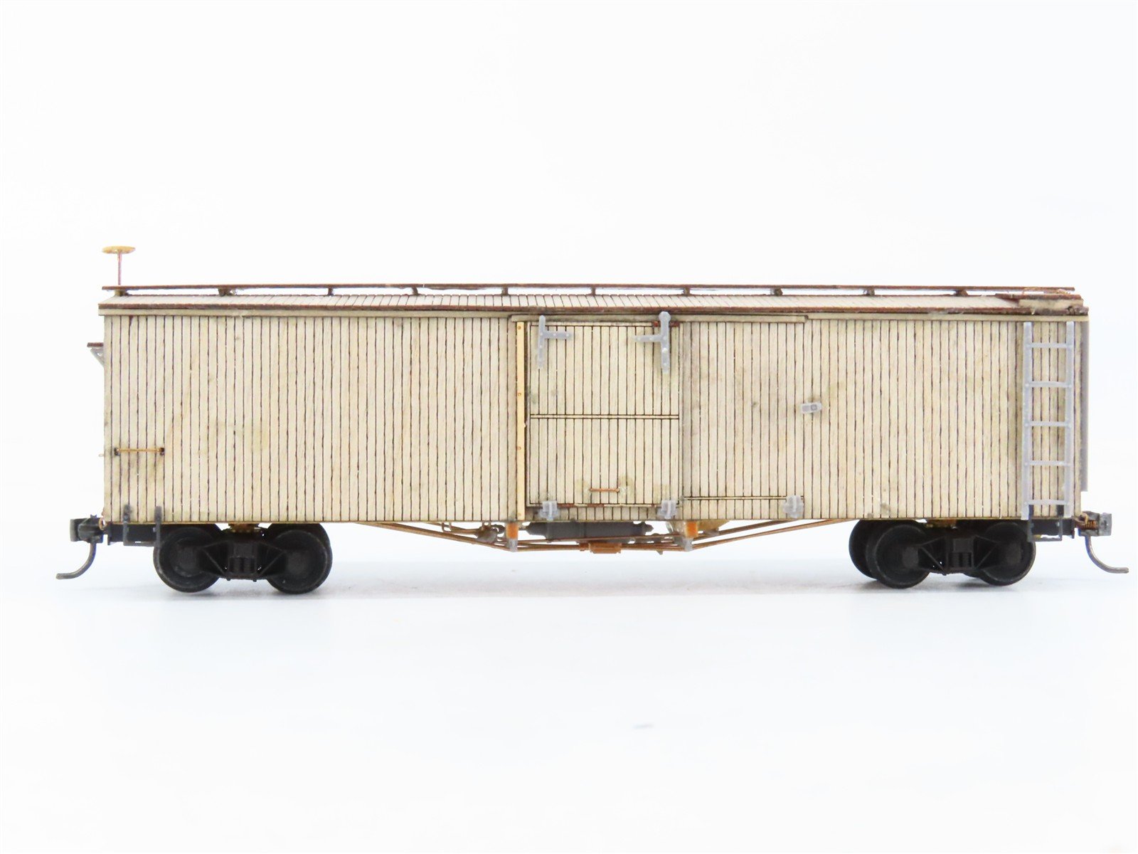 HOn3 Scale Gold Painted, Unlettered Single Door Box Car - CUSTOM