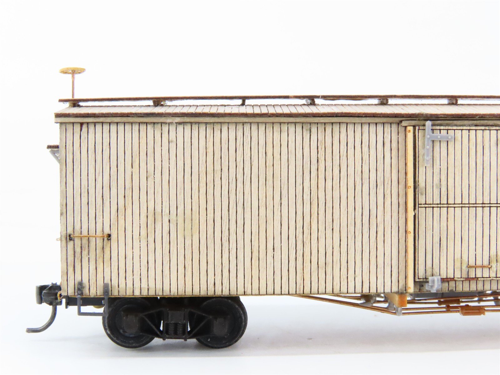 HOn3 Scale Gold Painted, Unlettered Single Door Box Car - CUSTOM