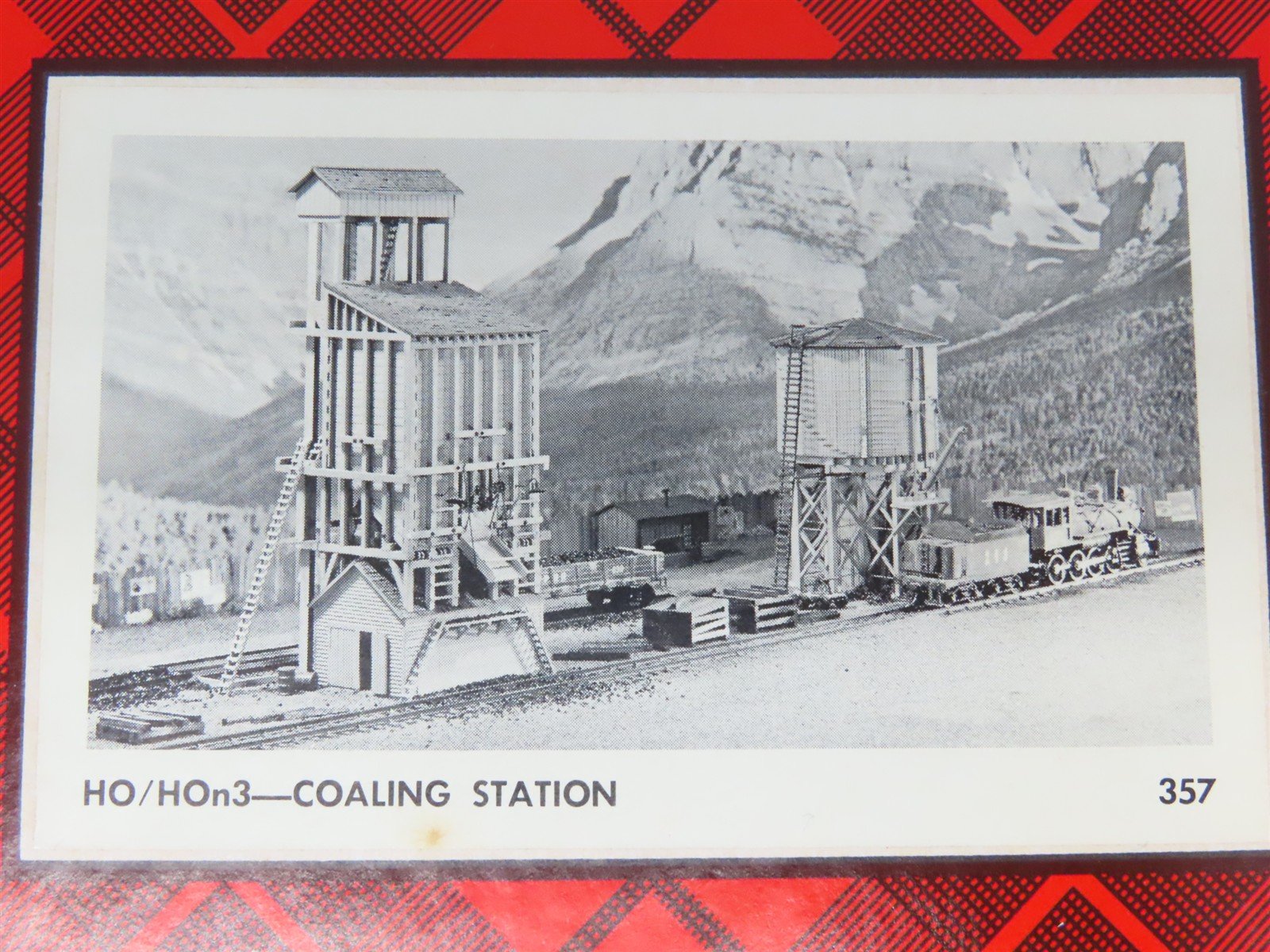 HO/HOn3 Scale Campbell Scale Models Kit 357-1695 Coaling Station