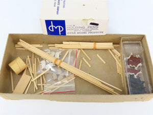 HO 1/87 Scale DMP Dyna-Model Products Kit 400B Holding Pens w/ Farm Animals