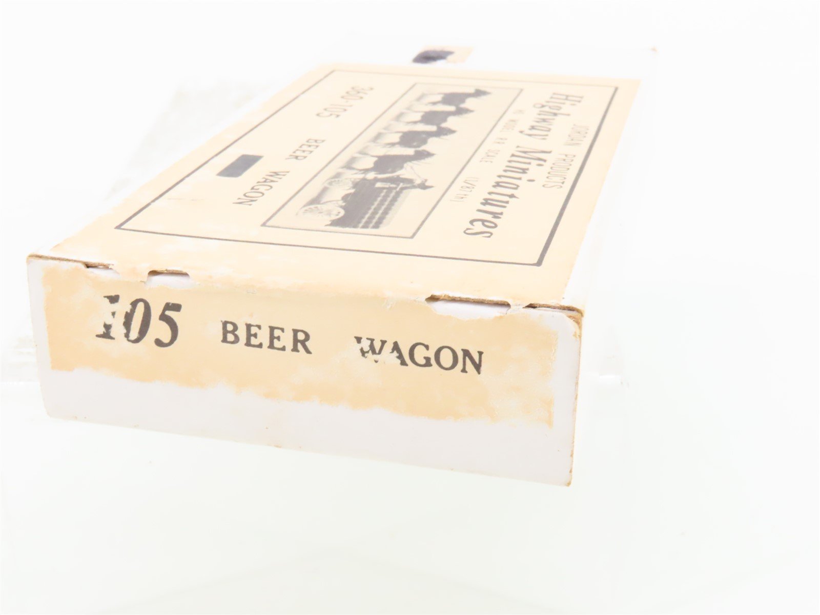 HO Scale Highway Miniatures 360-105 Beer Wagon Kit