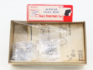 HO Scale Scale Structures Ltd 7113 Die-Cast Autocar Stake Body Kit
