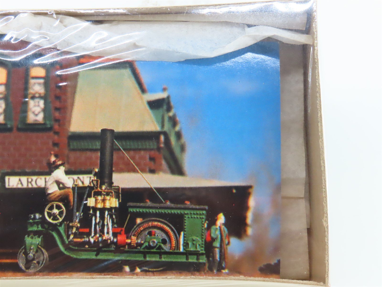 HO Scale Scale Structures Ltd 7101 Die-Cast Iroquois Road Roller Kit