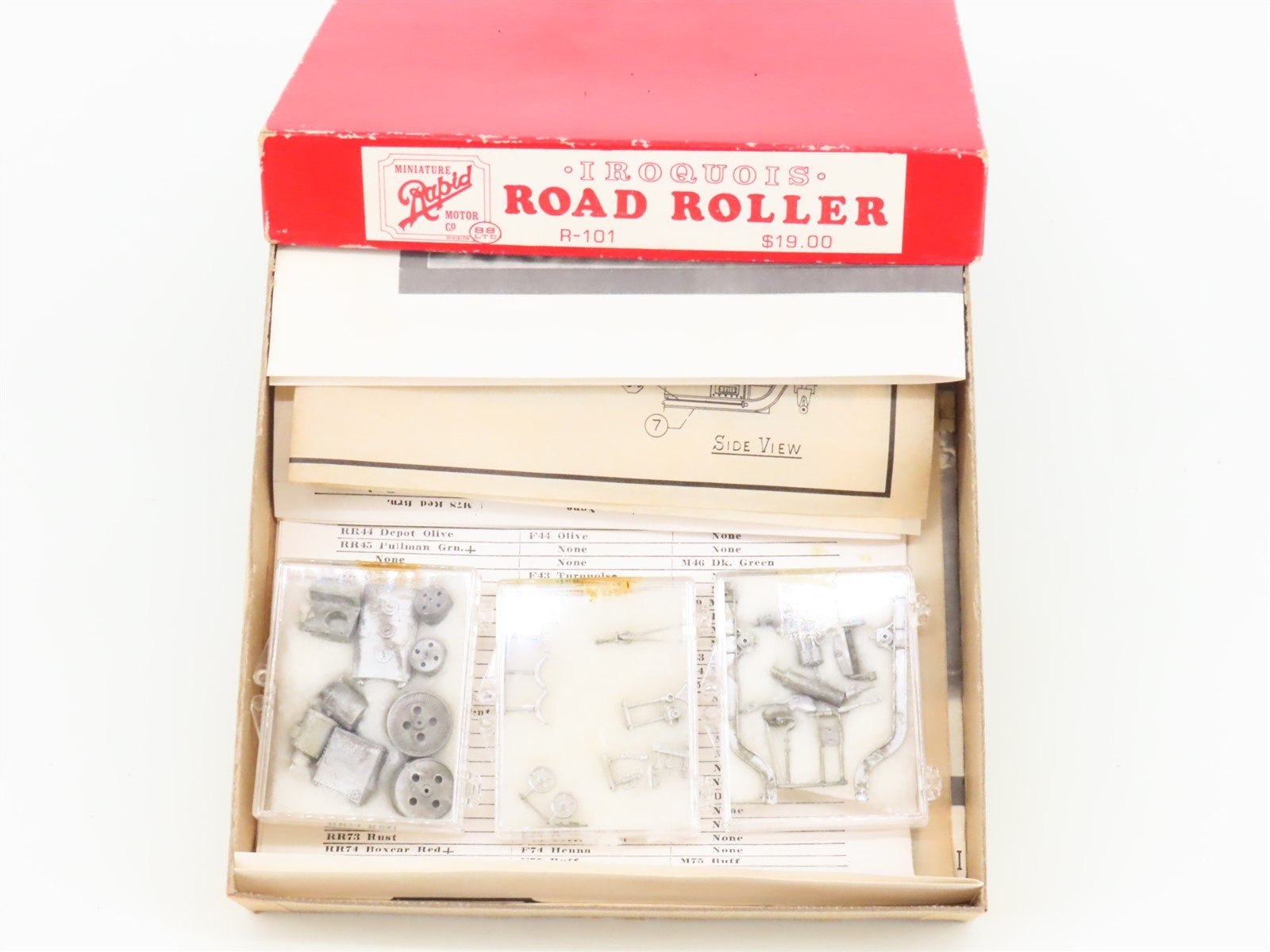 HO Scale Scale Structures Ltd R-101 Die-Cast Iroquois Road Roller Kit