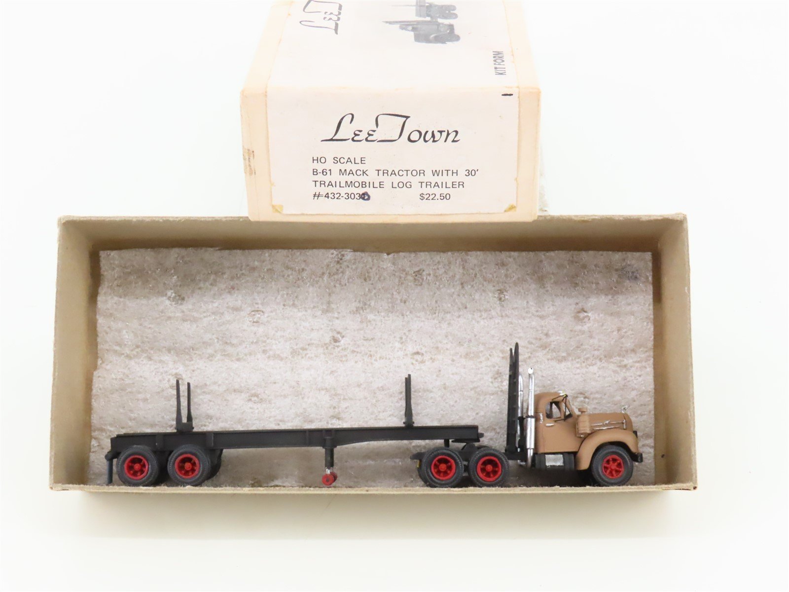 HO Lee Town 432-3030 Die-Cast B-61 Mack Tractor wTrailmobile Log Trailer CUSTOM