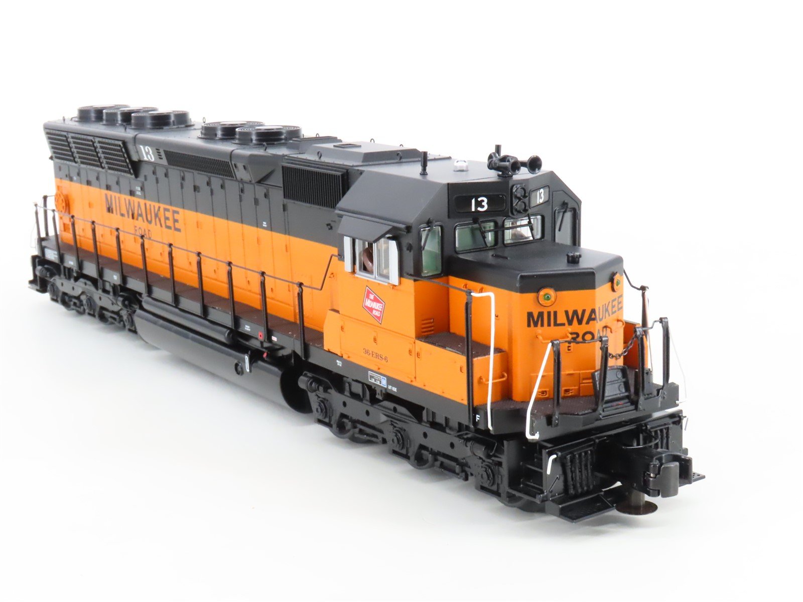 O Gauge 3-Rail MTH 20-2912-3 MILW Milwaukee Road SD45 Diesel #13 UNPOWERED