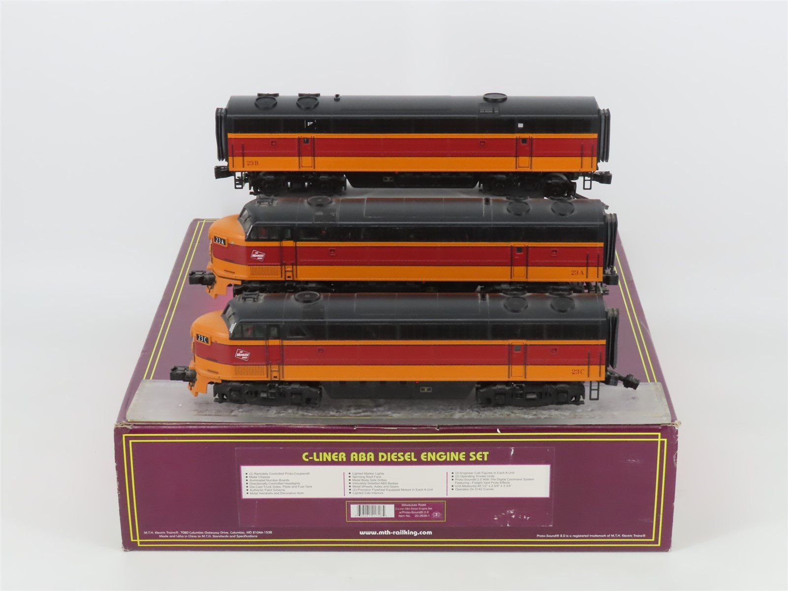 O Gauge 3-Rail MTH 20-2638-1 MILW Milwaukee Road C-Liner A/B/A Diesel Loco Set