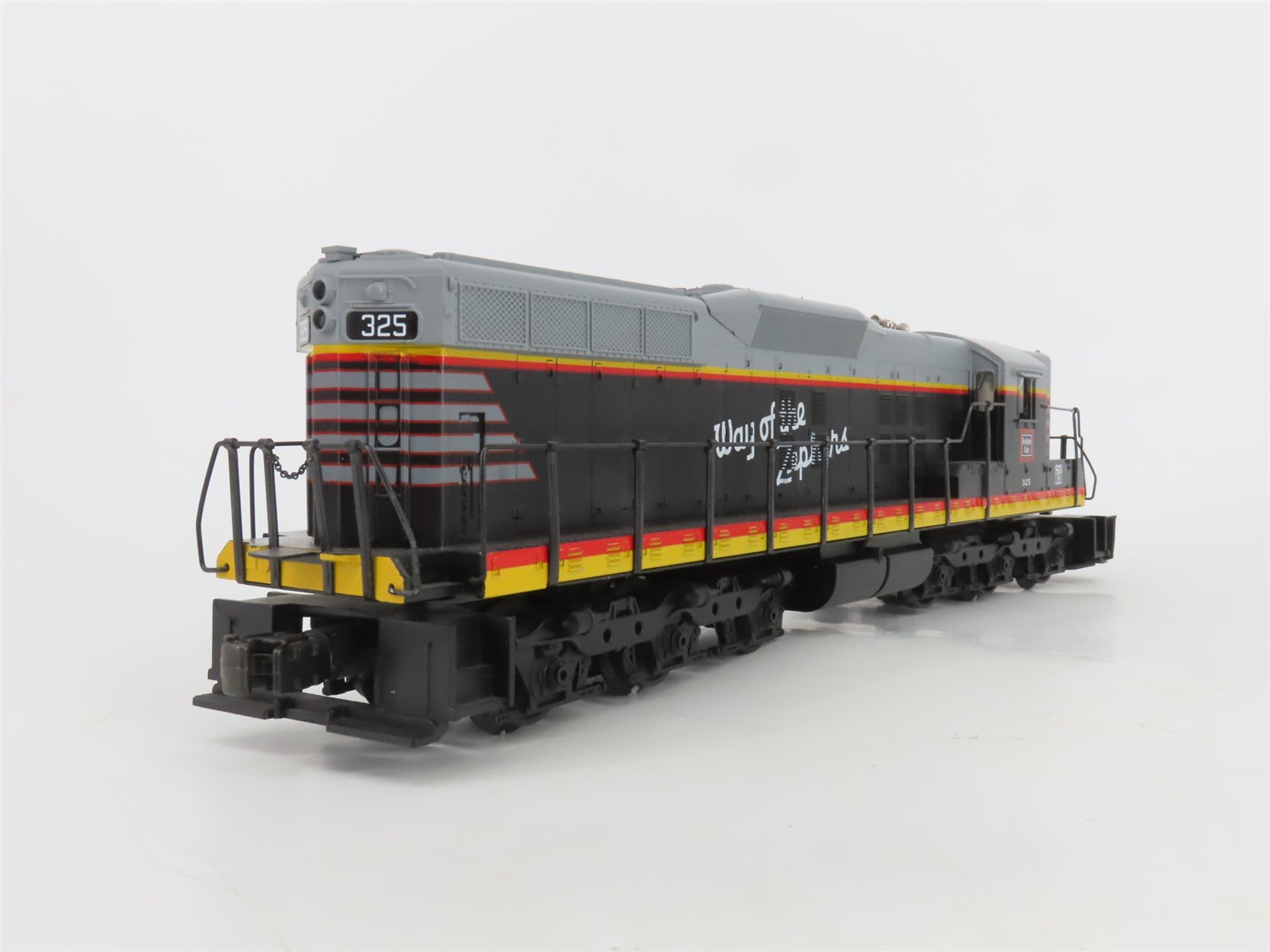 O Gauge 3-Rail MTH MT-2111LP CBQ Burlington SD9 Diesel Locomotive #325 w/Sound