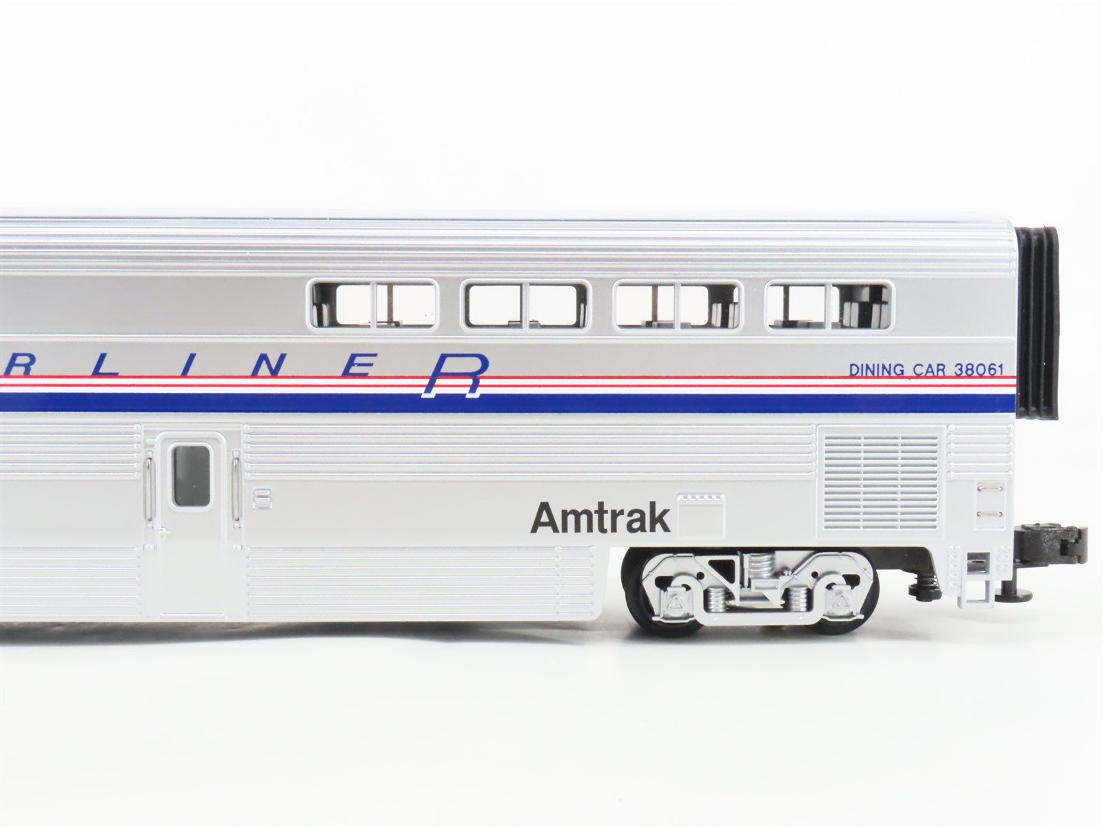 O Gauge 3-Rail MTH 20-6541 Amtrak Superliner Phase IV 70' Passenger 2-Car Set