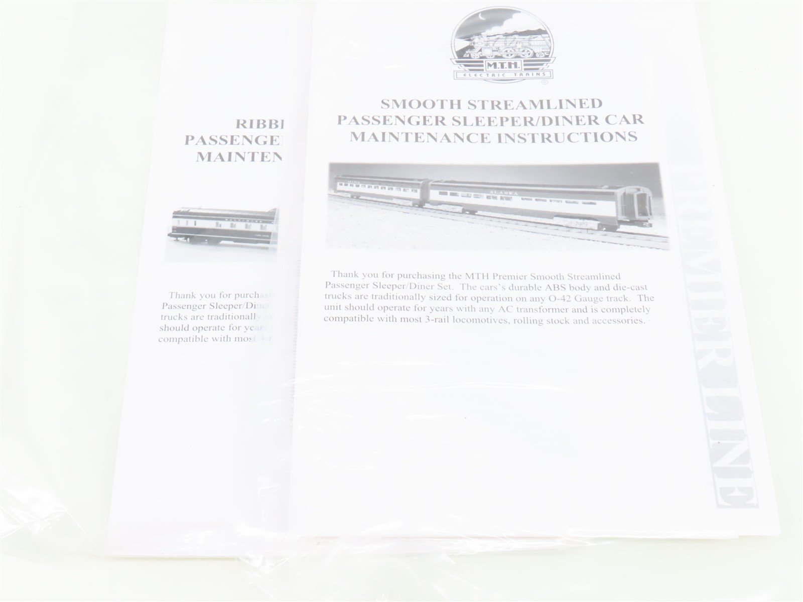 O Gauge 3-Rail MTH 20-6612 RI Golden Rocket Sleeper/Diner Passenger 2-Car Set