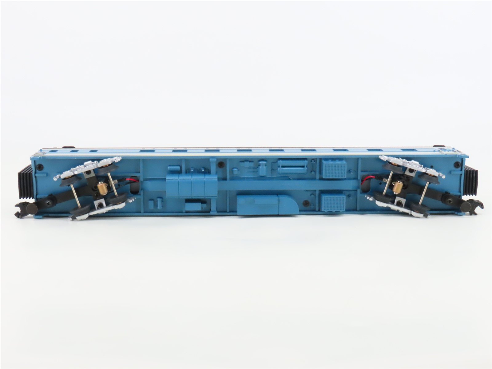 O Gauge 3-Rail MTH 20-6634 EMD Electro-Motive Division 70' Passenger 2-Car Set