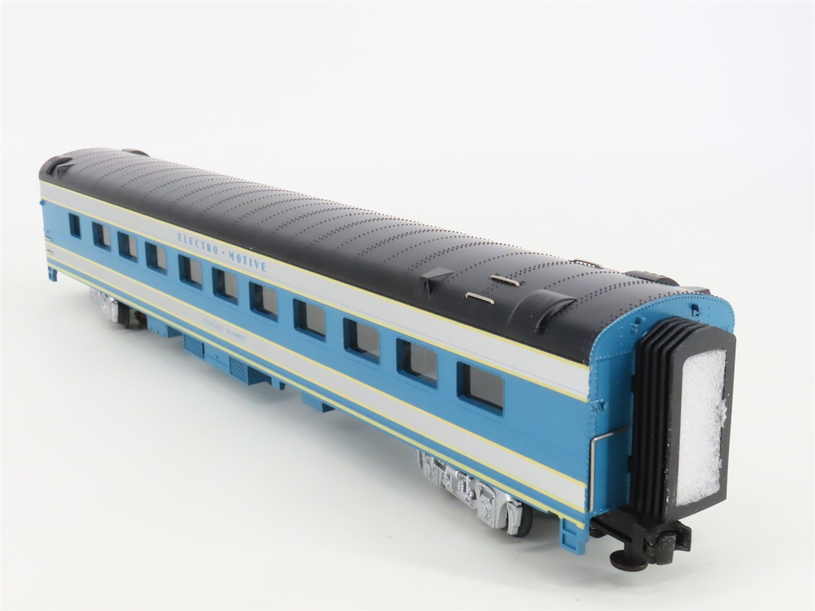 O Gauge 3-Rail MTH 20-6634 EMD Electro-Motive Division 70' Passenger 2-Car Set
