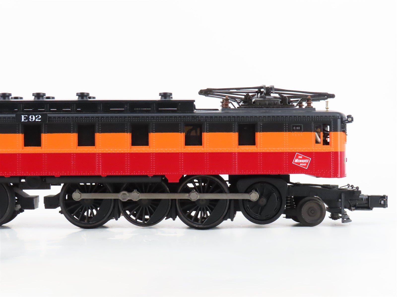 O Gauge 3-Rail MTH 20-5585-1 MILW Railway FF1 Electric Locomotive #E92 w/Sound
