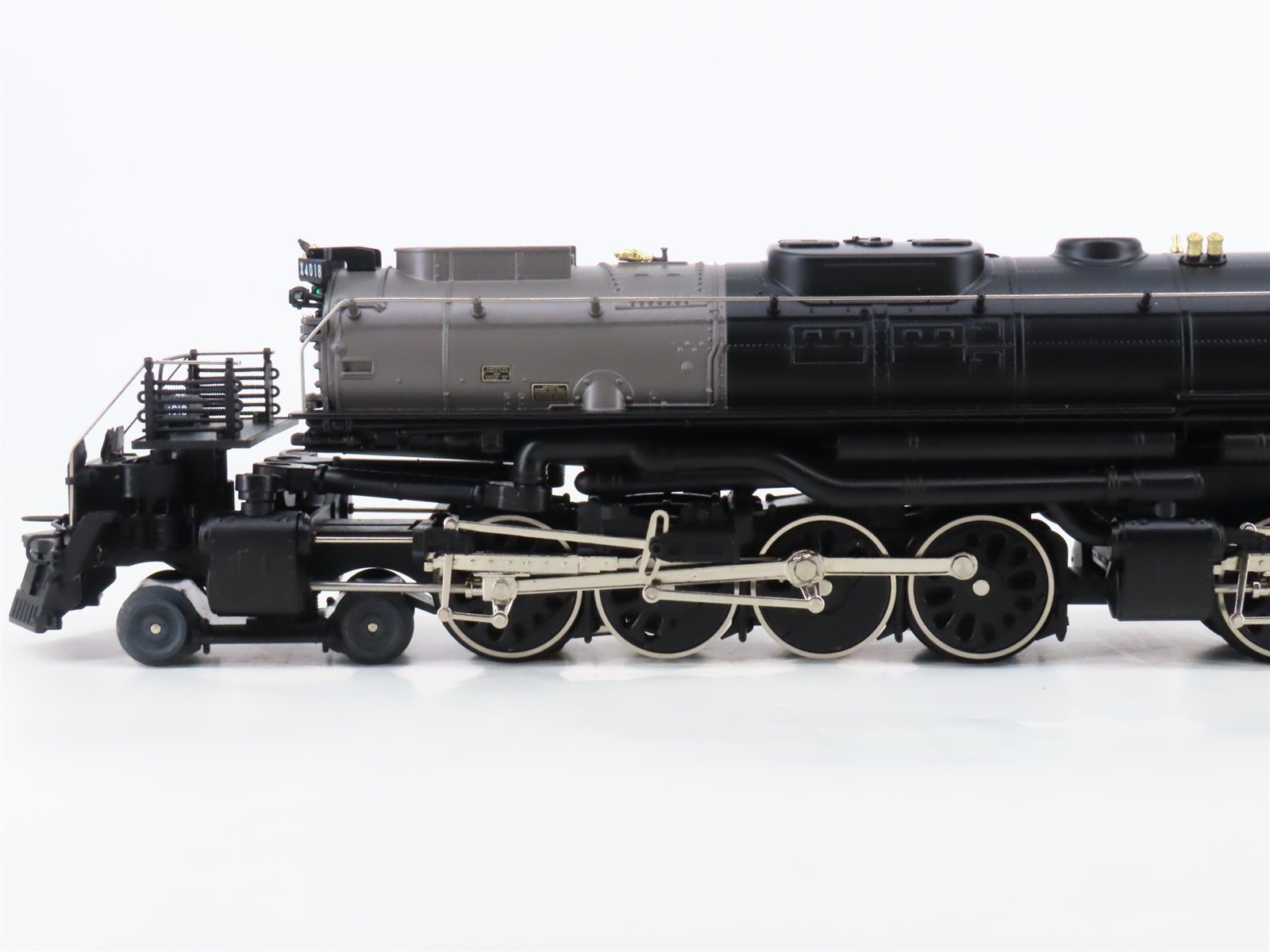 O Gauge 3-Rail MTH 20-80001a UP Railway 4-8-8-4 Big Boy Steam Loco #4018 wSound