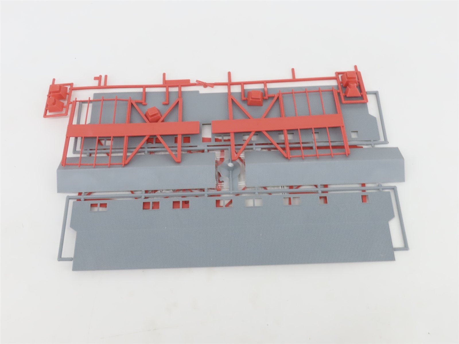 HO Scale IHC 5000 Cheyenne 650 Ton Coal Bunker Building Kit