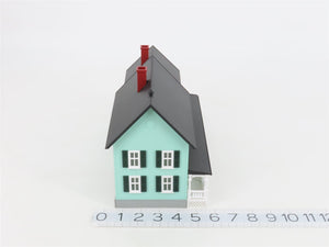 O 1/48 Scale MTH RailKing 30-9047 Country House - Green w/ Dark Green Shutters