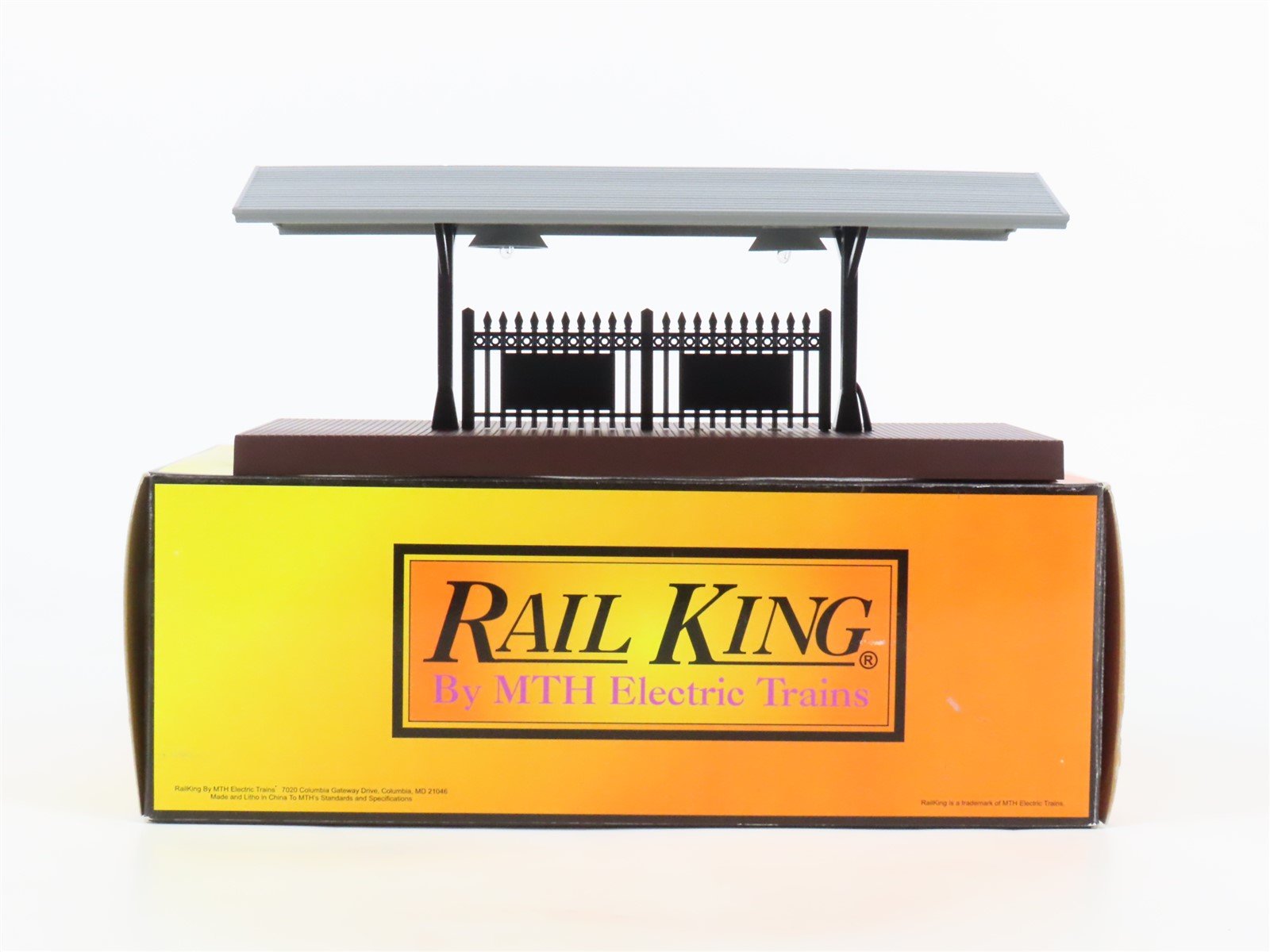 O 1/48 Scale MTH RailKing 30-9006 Passenger Station Platform - Gray & Brown