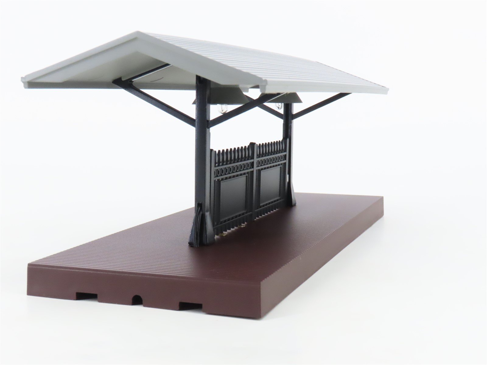 O 1/48 Scale MTH RailKing 30-9006 Passenger Station Platform - Gray & Brown