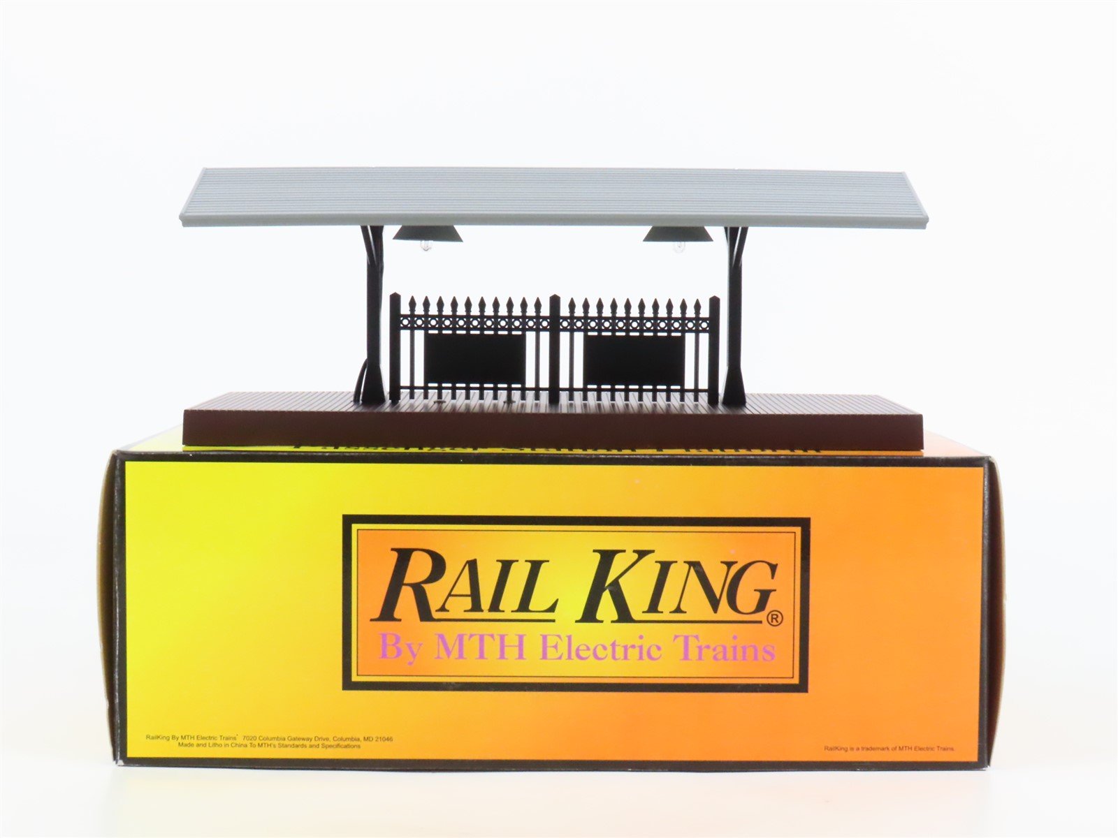 O 1/48 Scale MTH RailKing 30-9006 Passenger Station Platform - Gray & Brown