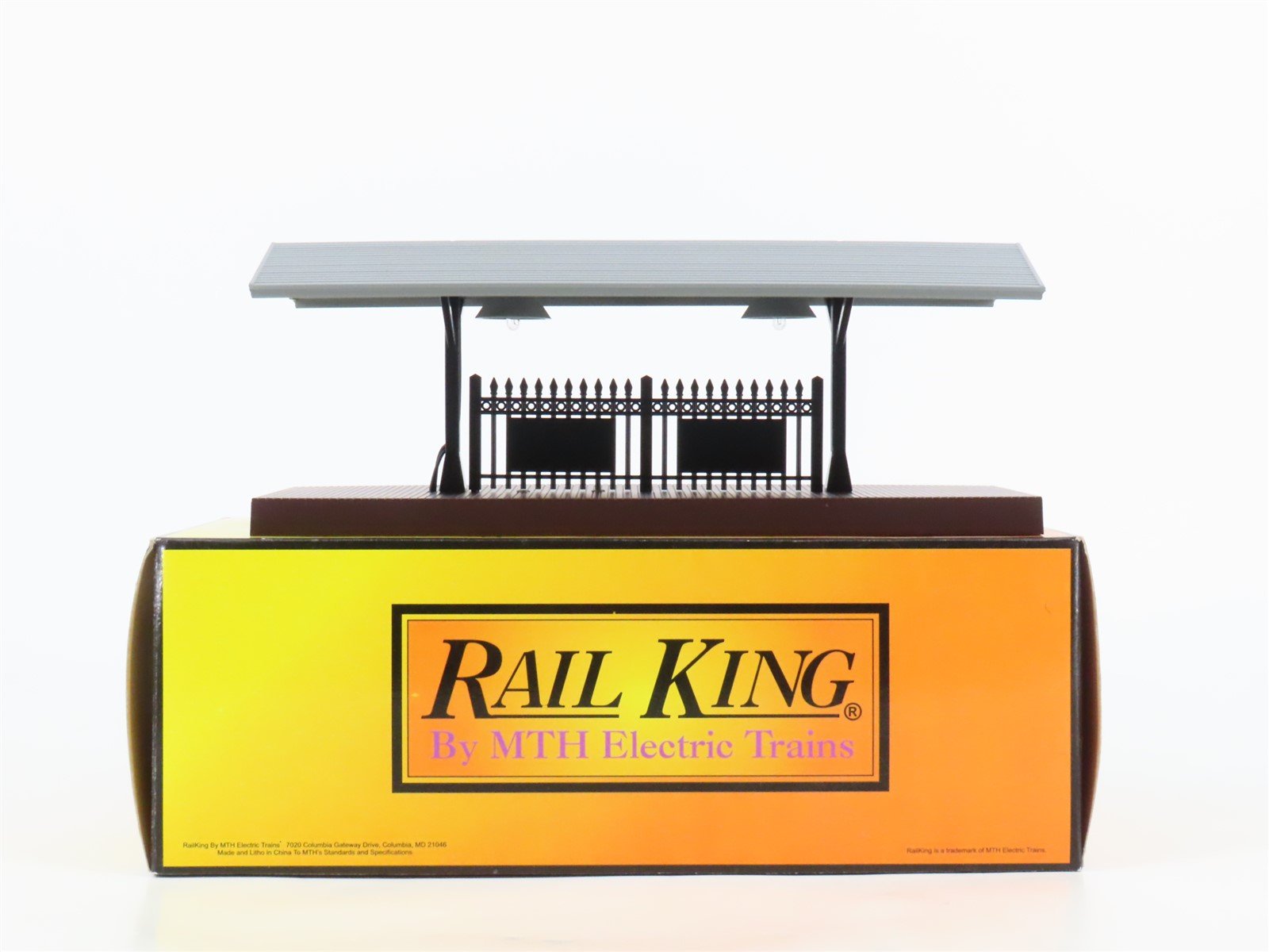 O 1/48 Scale MTH RailKing 30-9006 Passenger Station Platform - Gray & Brown