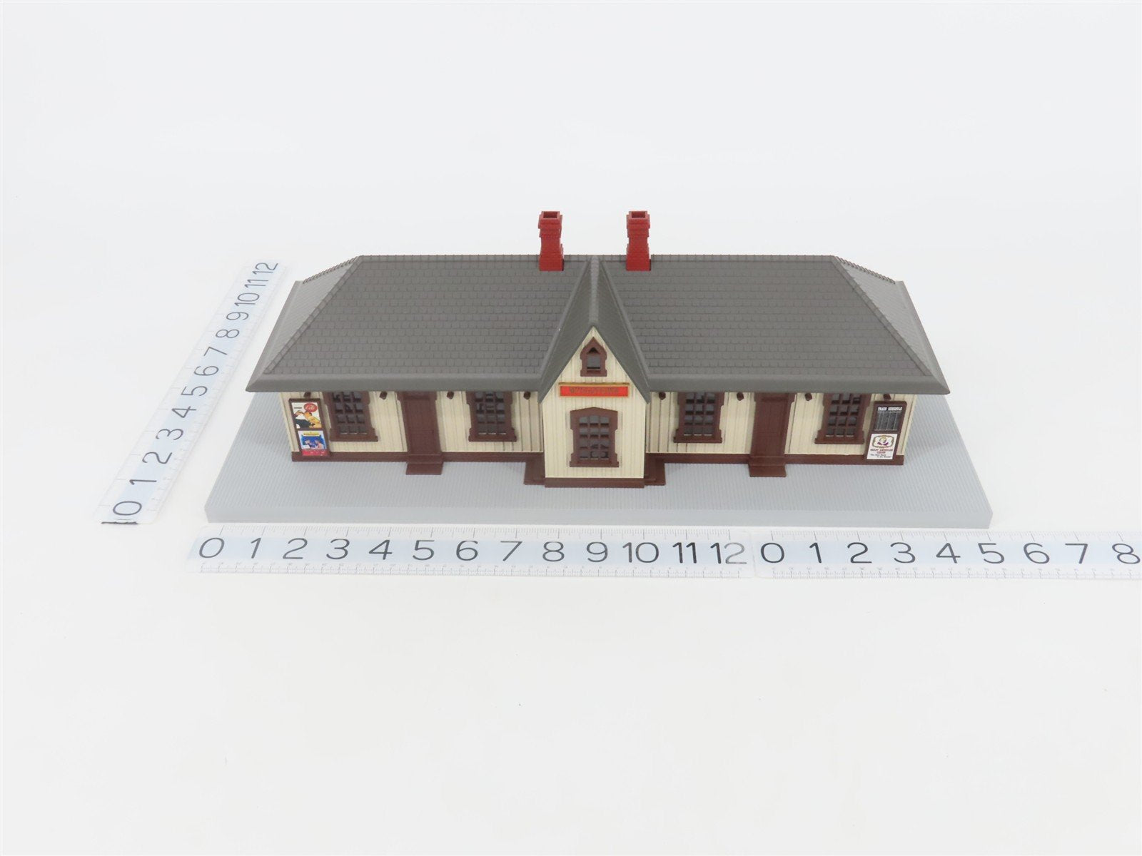 O Scale MTH Rail King 30-9051 Myerstown Passenger Station