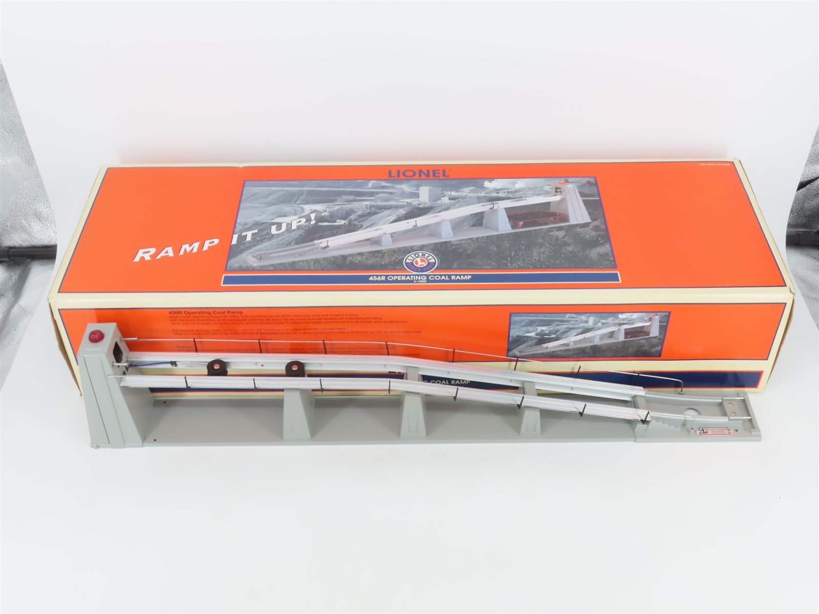 O 1/48 Scale Lionel 6-14005 No. 456R Operating Coal Ramp